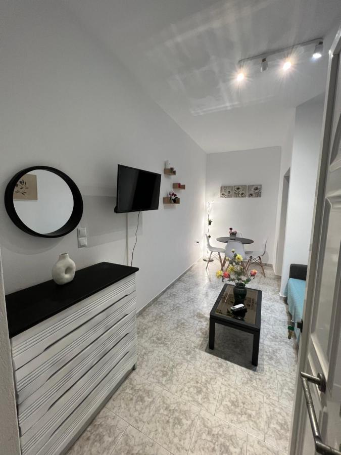Pebble Apartments Marathiás Eksteriør bilde